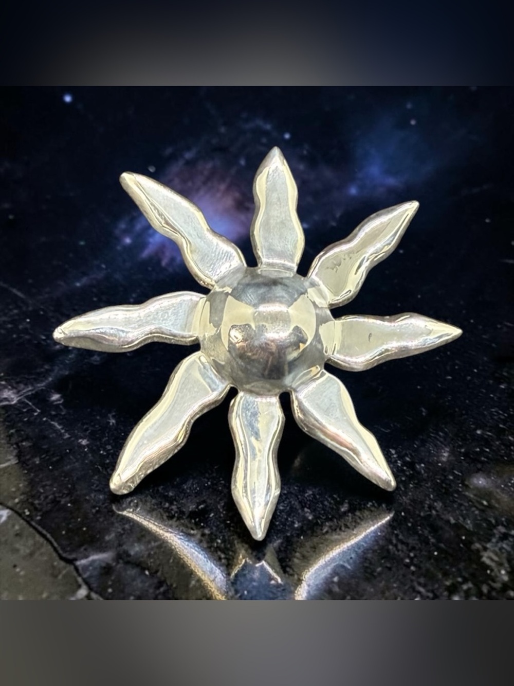 ☀️Vintage Silver-Tone Celestial Sunburst Pendant/EUC☀️